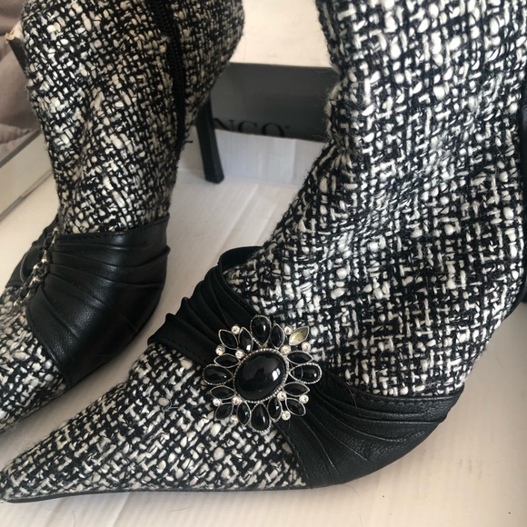 Booties - Picture 4 of 4